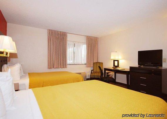 Quality Inn & Suites College Park Rum bild