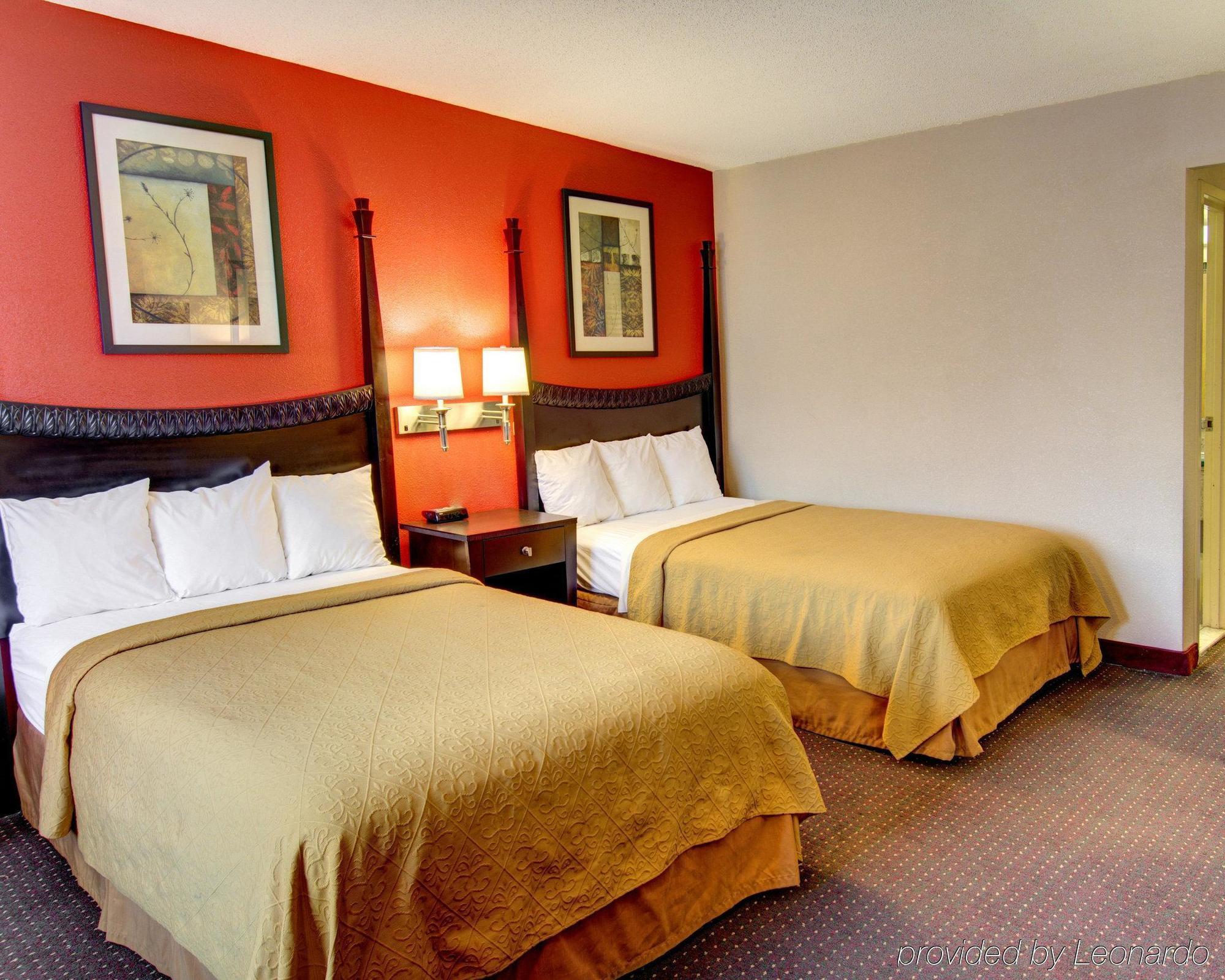 Quality Inn & Suites College Park Exteriör bild