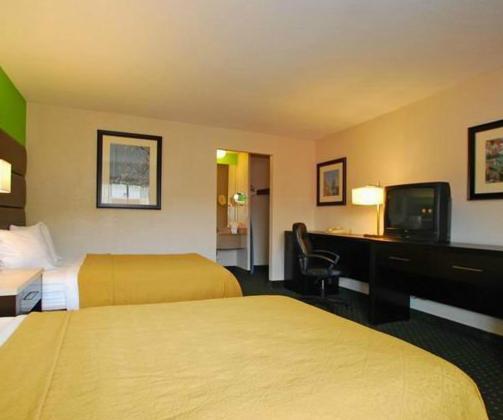 Quality Inn & Suites College Park Exteriör bild