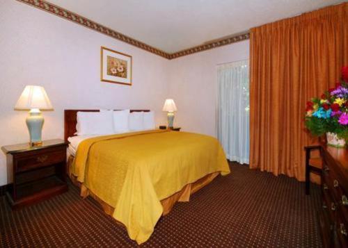 Quality Inn & Suites College Park Rum bild