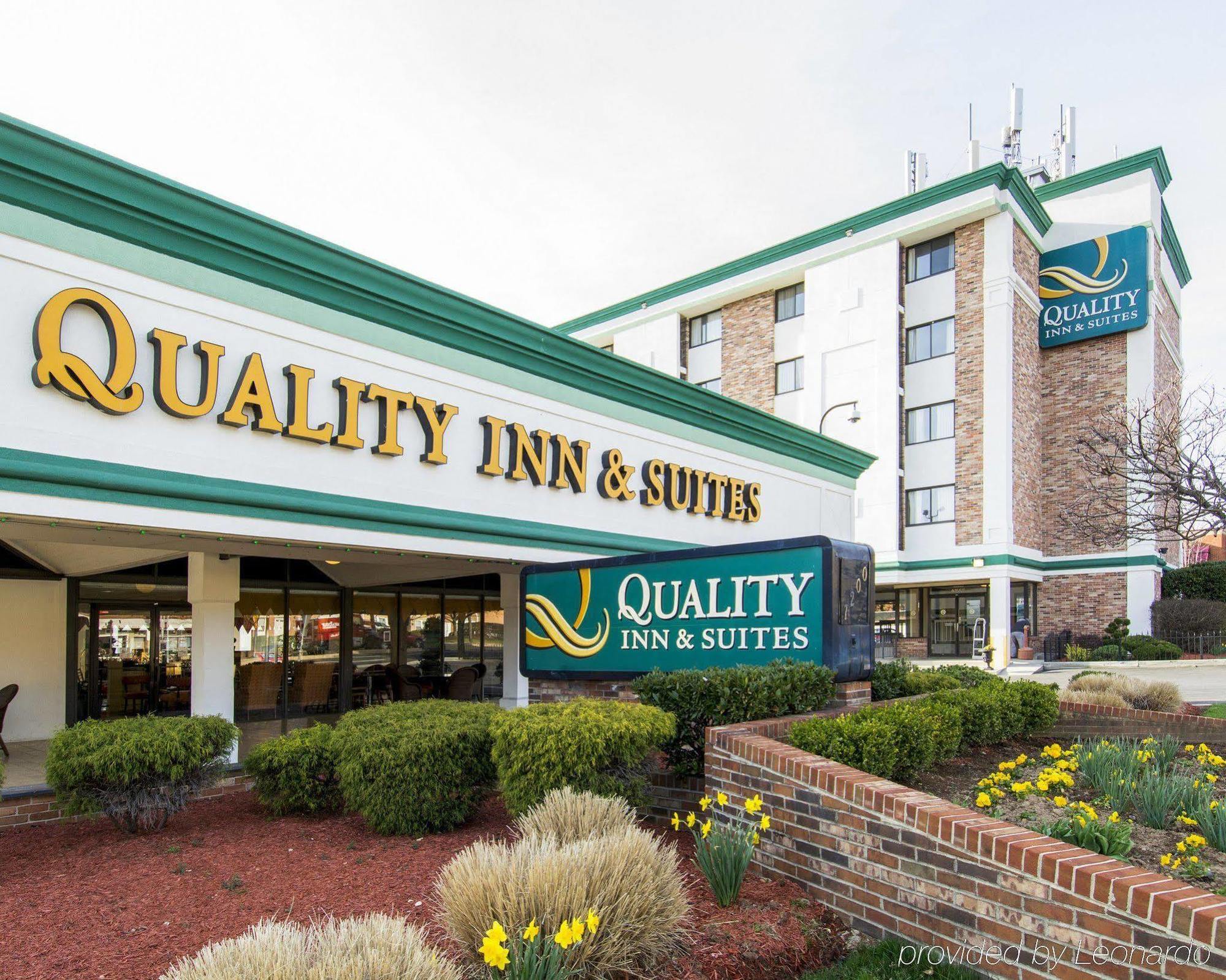 Quality Inn & Suites College Park Exteriör bild